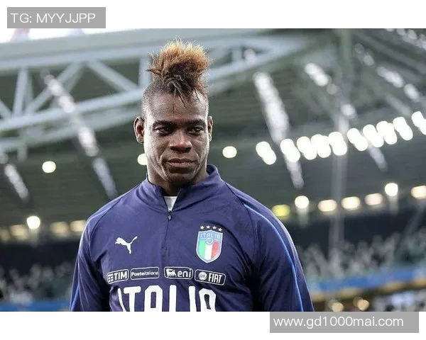 巴神的传奇人生从咬人事件到足球巨星的华丽转身